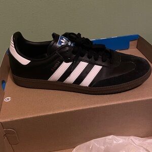 Adidas Samba OG womens 9 - Brand New in the box!
